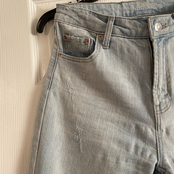 Jeans - Picture 2 of 5